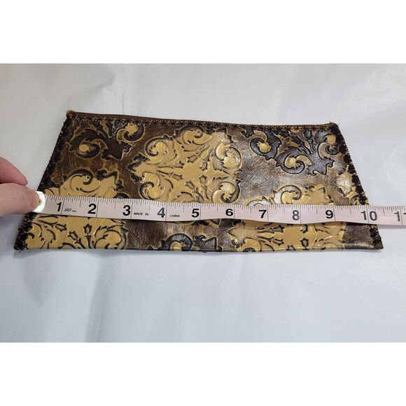Inherited Leather Bag Wallet Clutch Engraved Scroll Metalic 10x4.5 - Picture 7 of 8